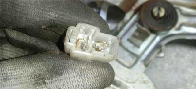Foto 3ª: Elevalunas Eléctrico Delantero Derecho Mitsubishi L200 2.5 D (K14T) [4 D 56]
