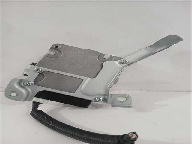 Foto 3ª: Centralita Motor ECU Toyota Yaris ACTIVE 112CV [2NRFKE] (2017)