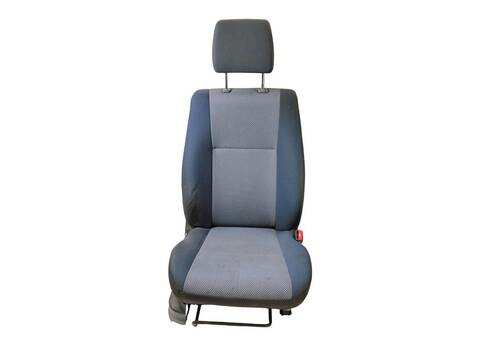 Foto 2ª: Asientos Traseros Suzuki Grand Vitara 1.9 DDIS JX-E 3-TRG.) 129CV (2005)