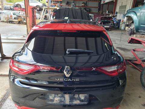 Portón Renault Megane BOSE-EDITION BERLINA 131CV 96KW IV BERLINA 5P