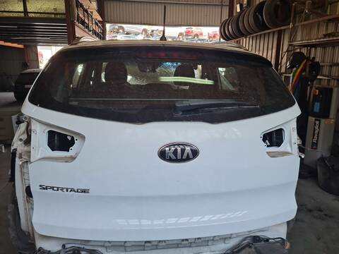 Portón Kia Sportage 1.6 GDI 135CV 99KW