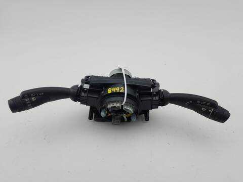 Mando Multifuncion Volvo XC 40 T3 163CV 120KW
