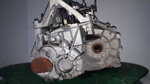 Foto 3ª: Caja Cambios Ford Focus AMBIENTE D) BERLINA 90CV 66KW [HHDA] (2006)