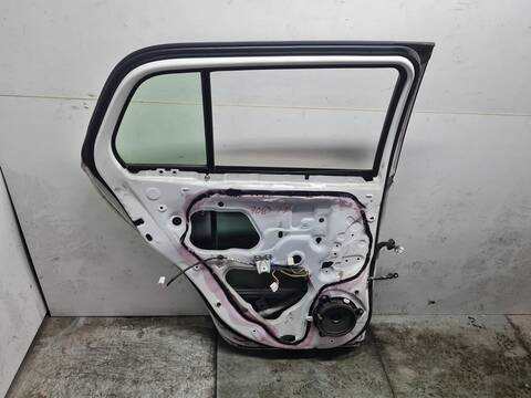 Foto 2ª: Puerta Trasera Izquierda Toyota Urban ACTIVE 90CV 66KW [1ND] (2010)
