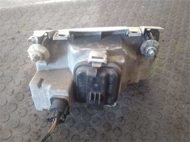 Foto 2ª: Faro Derecho Volkswagen Polo 1.0 BÁSICO [1.0 LTR. - 37 KW] [AER]