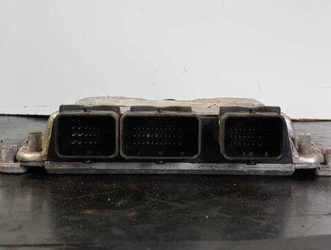 Foto 2ª: Centralita Motor ECU Citroen C8 2.2 HDI FAP CAT 4HW - DW12TED4) 128CV (2002)