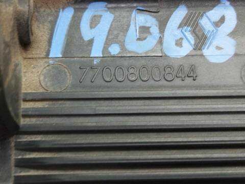 Foto 3ª: Maneta Exterior Trasera Izquierda Renault Clio 1.2 ALIZE 58CV 43KW [E5F] (1991)