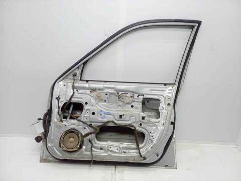 Foto 4ª: Puerta Delantera Derecha Hyundai Accent GL 4P 102CV 75KW [G4EC] (2000)