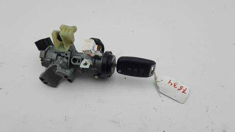 Foto 1ª: Motor de Arranque Kia Carens BASIC 135CV 99KW [G4FD] (2015)