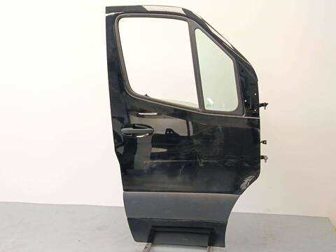 Foto 1ª: Puerta Delantera Derecha Mercedes Sprinter 419 CDI RWD 907.643 907.645 907.647) 190CV 140KW FURGONETA [654920] (2024)