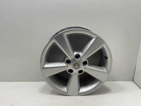 Foto 3ª: Juego LLantas Nissan Qashqai MR20 (2007)