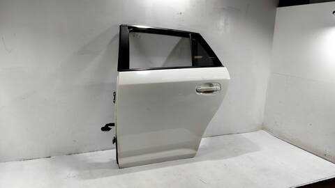 Puerta Trasera Izquierda Toyota Avensis 2.2 D 150CV
