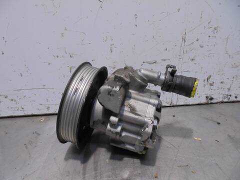 Foto 2ª: Bomba de Direccion Seat Cordoba SPORT BERLINA 90CV 66KW [AGR] (2000)