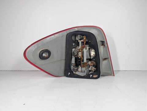 Foto 2ª: Piloto Trasero Derecho Mercedes Clase ML 230 OM642940 AUT.