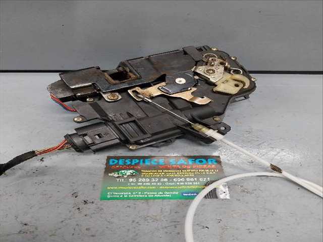 Foto 3ª: Cerradura Puerta Delantera Izquierda Audi Tt 1.8 G G AUM (2004)