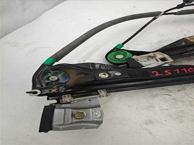 Foto 3ª: Elevalunas Eléctrico Delantero Izquierdo Ford Focus 1.8 TREND [1.8 LTR. - 74 KW TDCI CAT] [FFDA]