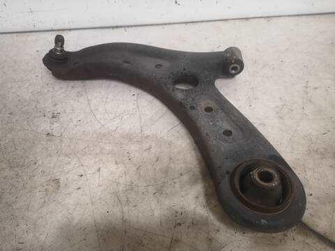 Foto 1ª: Brazo Suspension Delantero Izquierdo Kia Rio G4LA (2018)