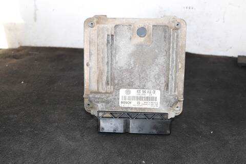 Centralita Motor ECU Volkswagen Golf TRENDLINE
