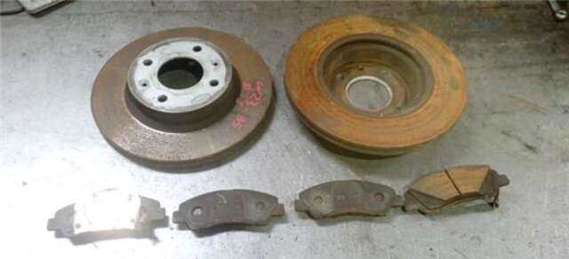 Foto 3ª: Disco Freno Delantero Hyundai i10 1.0 BASIS [1.0 LTR. - 49 KW CAT] [G3LA]