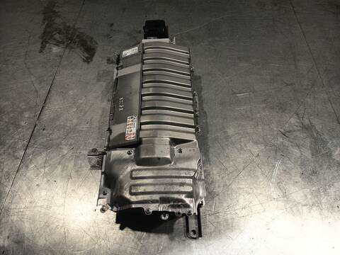 Foto 3ª: Bateria Gran Capacidad Hybrid Toyota Corolla 1.8 HYBRID ZWE211) HATCHBACK 122CV 90KW [2ZR-FXE] (2024)