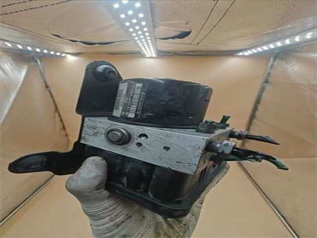 Foto 3ª: Abs Peugeot 206 1.6 CC [1.6 LTR. - 80 KW HDI FAP CAT (9HZ - DV6TED4)] [9HZ / DV6TED4]