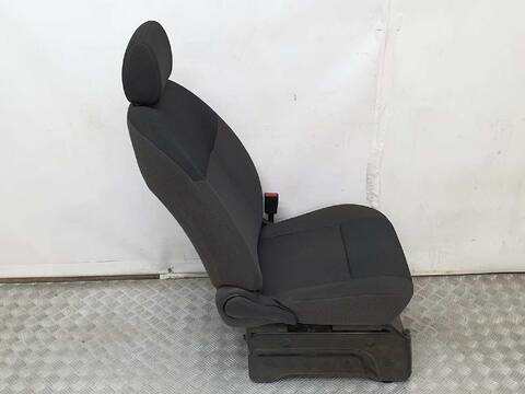 Foto 2ª: Asiento Delantero Derecho Nissan NV200 1.5 DCI 86CV [K9K608] (2009)