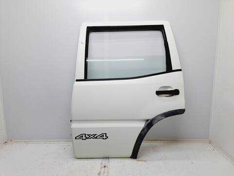 Puerta Trasera Izquierda Nissan Terrano AVENTURA 125CV 92KW