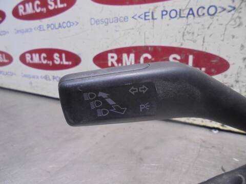 Foto 3ª: Mando Luces Volkswagen Passat 2.0 TDI BERLINA 140CV 103KW [CBA] (2009)