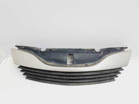 Rejilla Delantera Renault Laguna AUTHENTIQUE 120CV 88KW