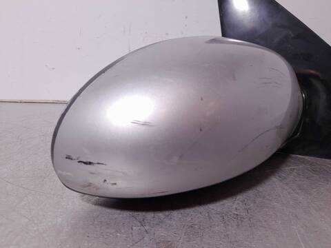 Foto 2ª: Retrovisor Derecho Ford Focus TREND BERLINA 115CV 85KW [F9DA] (2002)