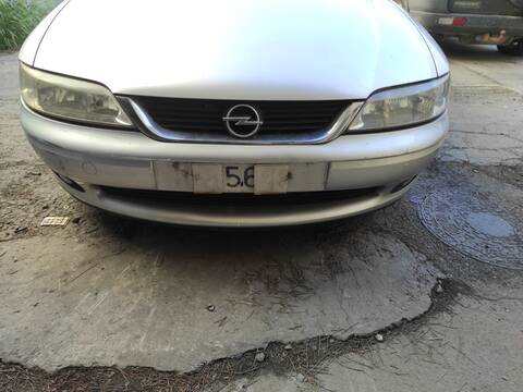 Paragolpes Delantero Opel Vectra X16XEL BERLINA