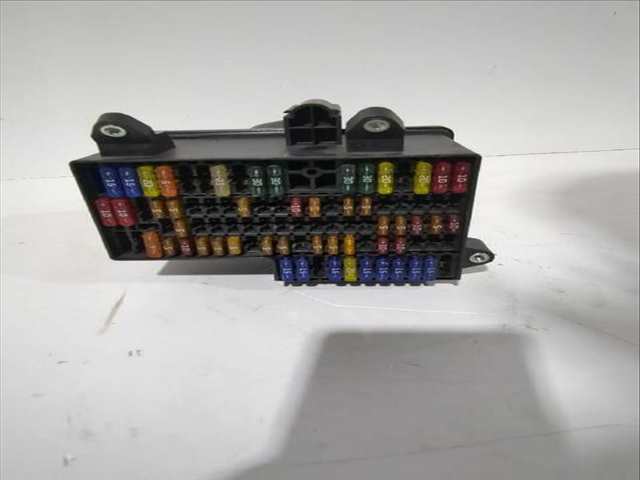 Caja Reles Fusibles Volkswagen Phaeton 3.0 V6 TDI 4MOTION 240CV