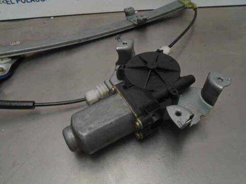 Foto 3ª: Elevalunas Eléctrico Delantero Derecho Nissan Almera 1.5 16V CAT 98CV 72KW [QG15] (2003)