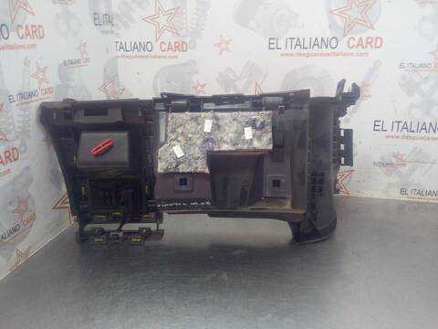 Foto 2ª: Guantera Peugeot 3008 ACTIVE 112CV 82KW [9HD]