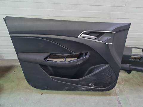 Tapizados Cartoneras Mg 3 ZP2A - AB1PA 116CV 85KW
