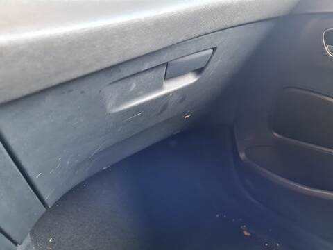 Guantera Citroen C4 EXCLUSIVE PICASSO 116CV 85KW