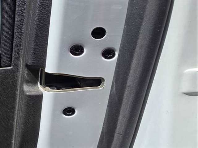 Cerradura Puerta Trasera Derecha Ford Mondeo BUSINESS EDITION 150CV 110KW
