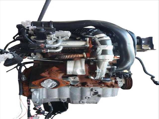 Foto 3ª: Motor Completo Dacia Sandero 1.5 DCI 75 - BLUE DCI 75 B8JW B8M4 B8AH B8M7 B8M6) (2012)