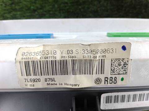 Foto 3ª: Cuadro de Instrumentos Volkswagen Touareg 2.5 R5 TDI 174CV 128KW [BAC,BPE] (2007)