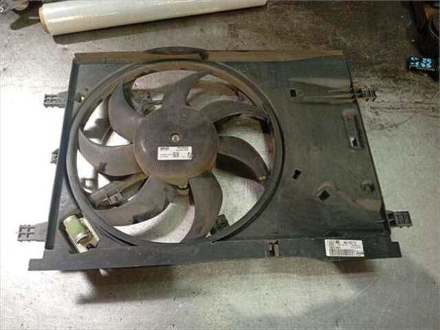 Foto 1ª: Electroventilador Opel Corsa 1.4 COSMO [1.4 LTR. - 74 KW 16V]