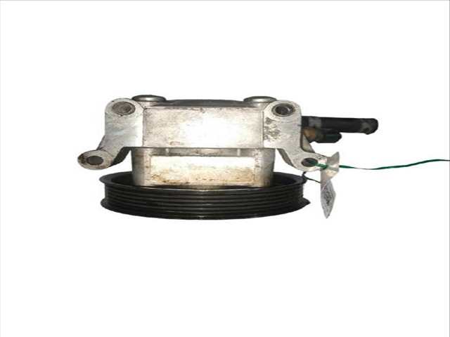 Foto 1ª: Bomba de Direccion Ford Focus 1.6 TI (2010)