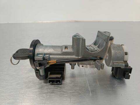 Foto 2ª: Motor de Arranque Suzuki Grand Vitara 1.9 DDIS TD 129CV 95KW [F9Q] (2006)