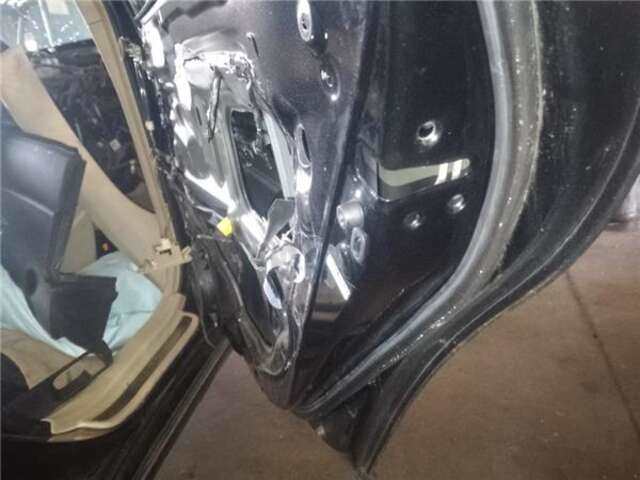 Foto 3ª: Puerta Trasera Derecha Toyota Avensis 2.0 D-4D [1CD-FTV]