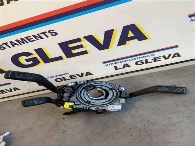 Mando Multifuncion Volkswagen Passat 2.0 TDI 110CV BERLINA