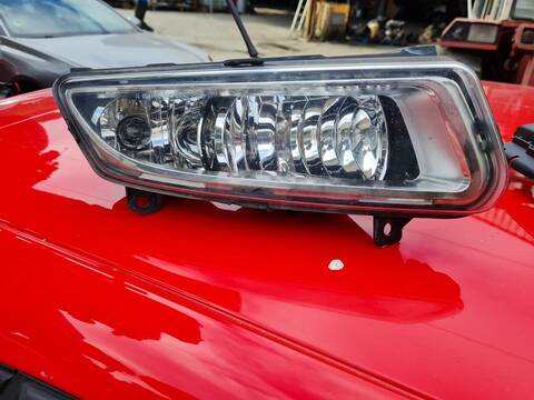 Faro Antiniebla Delantero Derecho Volkswagen Polo ADVANCE 75CV 55KW