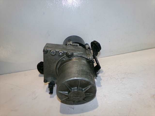 Foto 3ª: Bomba de Direccion Peugeot 407 2.0 HDI 2004-2010 [RHR] (2004)