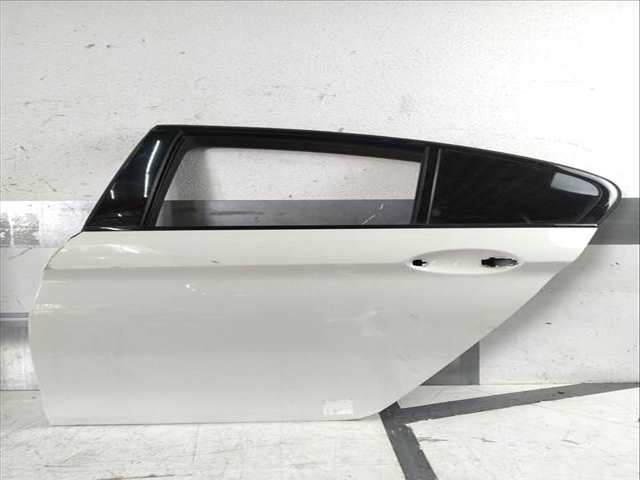 Puerta Trasera Izquierda Bmw Serie 5 518 600 CV 441KW