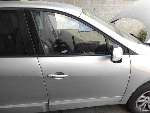 Puerta Delantera Derecha Renault Scenic H5F400