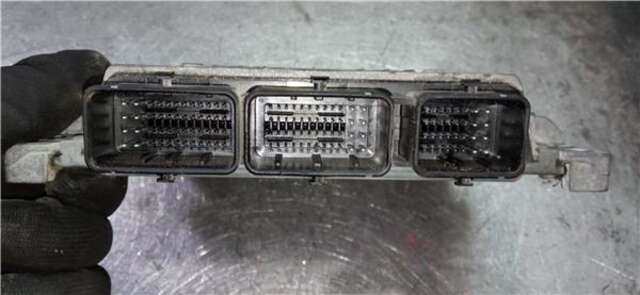 Foto 3ª: Centralita Motor ECU Nissan Qashqai 1.5 TEKNA [1.5 LTR. - 78 KW DCI TURBODIESEL CAT] [K9KH282]