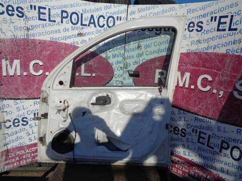 Foto 3ª: Puerta Delantera Derecha Opel Combo 1.3 16V CDTI CAT Z 13 DT - LN9) 69CV 51KW [Z13DT] (2006)